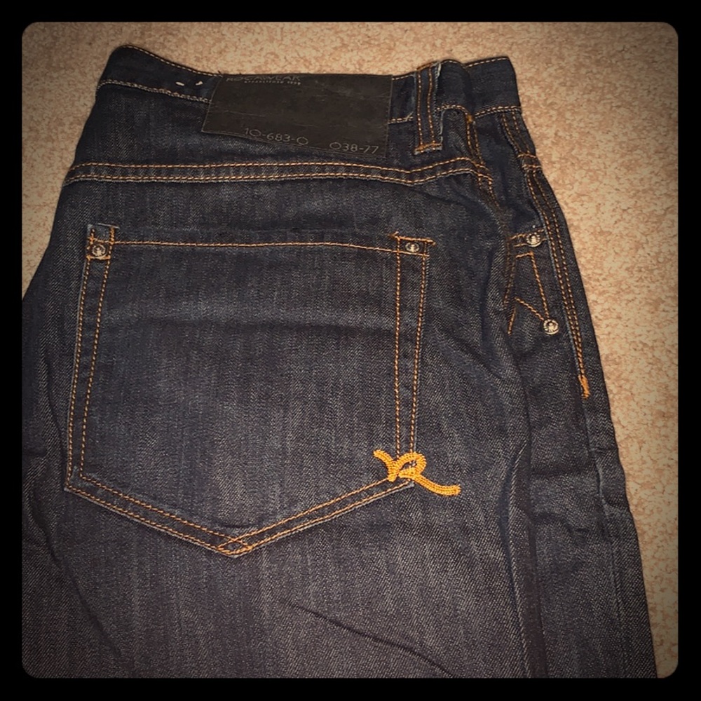 Men’s RocaWear Jeans!
